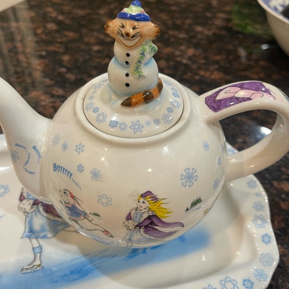 Alice in Wonderland cafe by Paul Cardeau teapot and platter - Picture 4 of 9